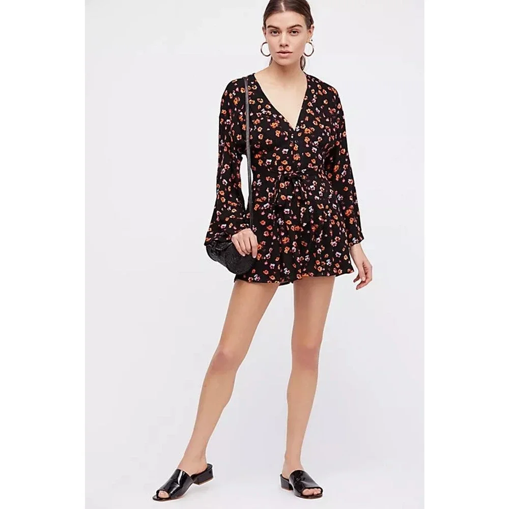 New Free People x L'amour Floral Romper Black Combo Long Sleeve $98 Size 0